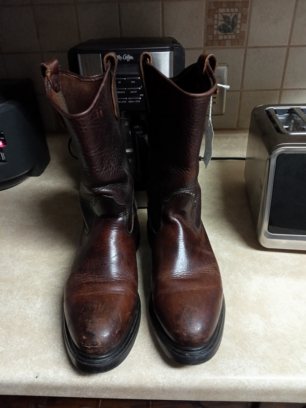 Men's Brown Leather Western Pull-On Boots